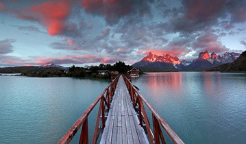 Sonnenaufgang am Lago Pehoe